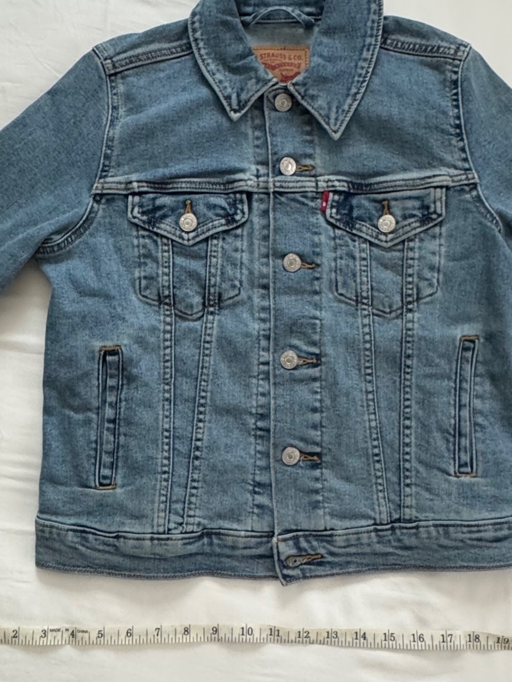 Levi’s Denim Jacket - Medium Wash